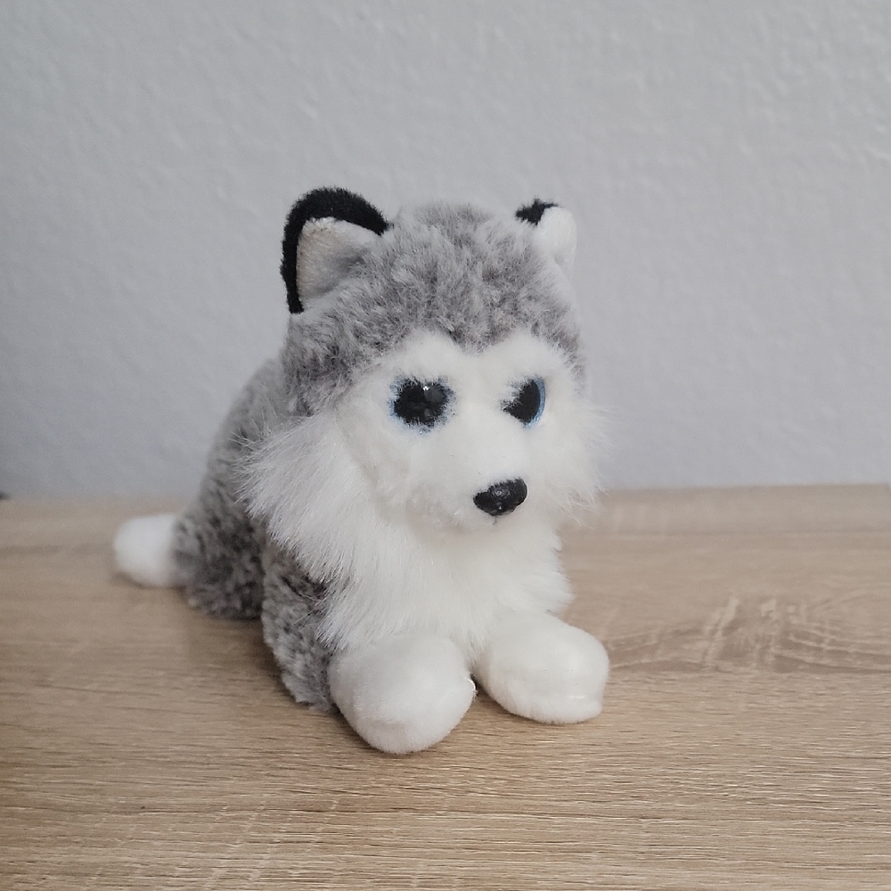 Ty Gray and White Husky Stuffed Animal